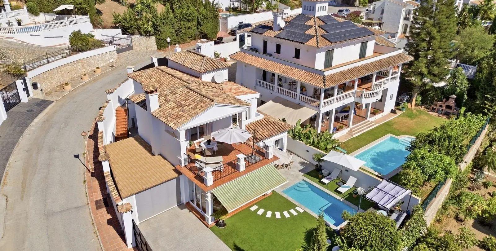 Venta de villa independiente en Cerros del Aguila 34