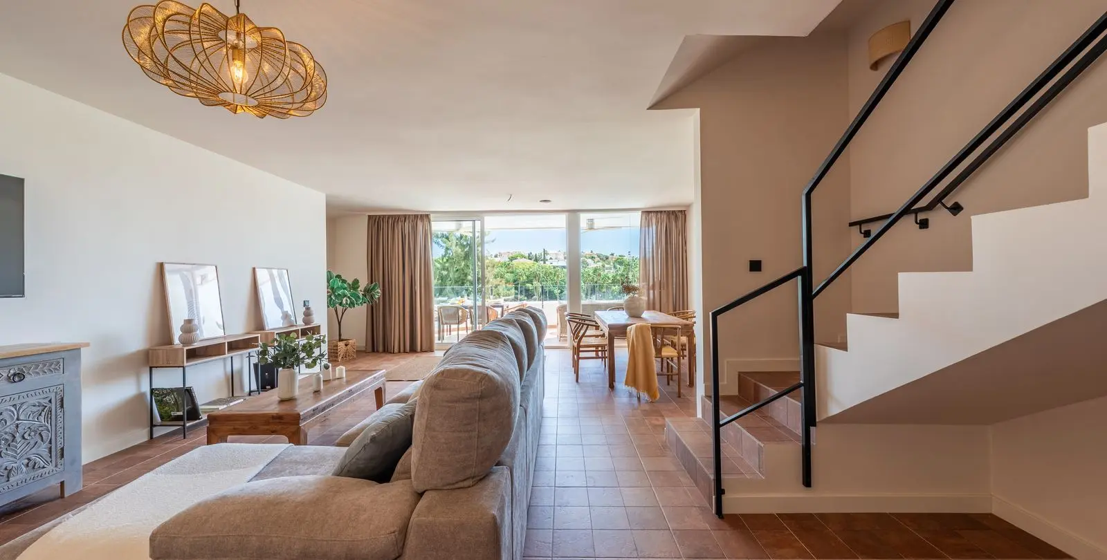 Продажа дома на две семьи в Benalmadena Pueblo 5