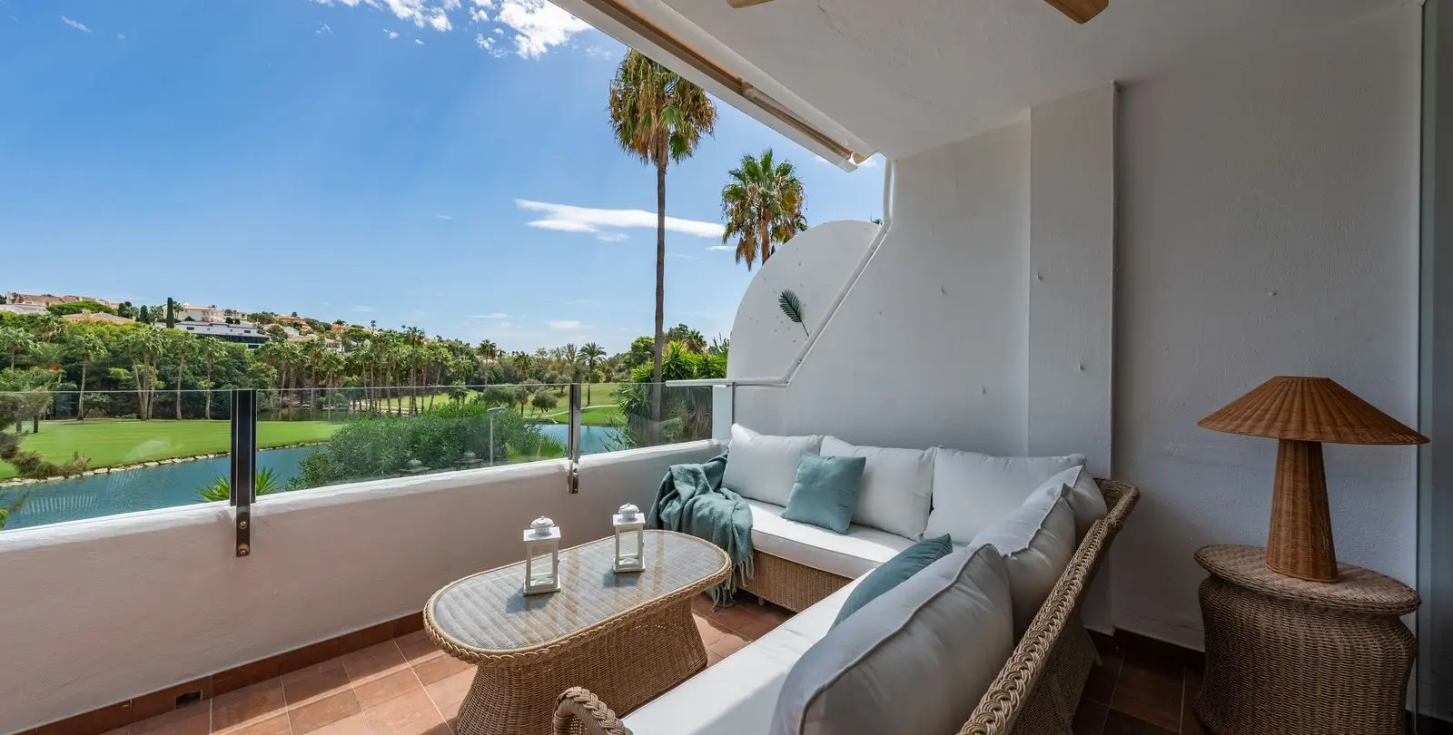 Продажа дома на две семьи в Benalmadena Pueblo 17