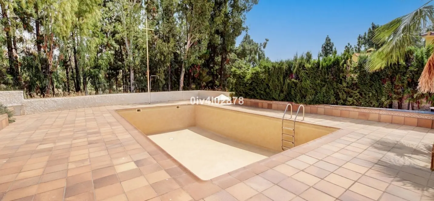 Venta de villa independiente en Málaga 1