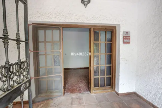 Image 7 thumb