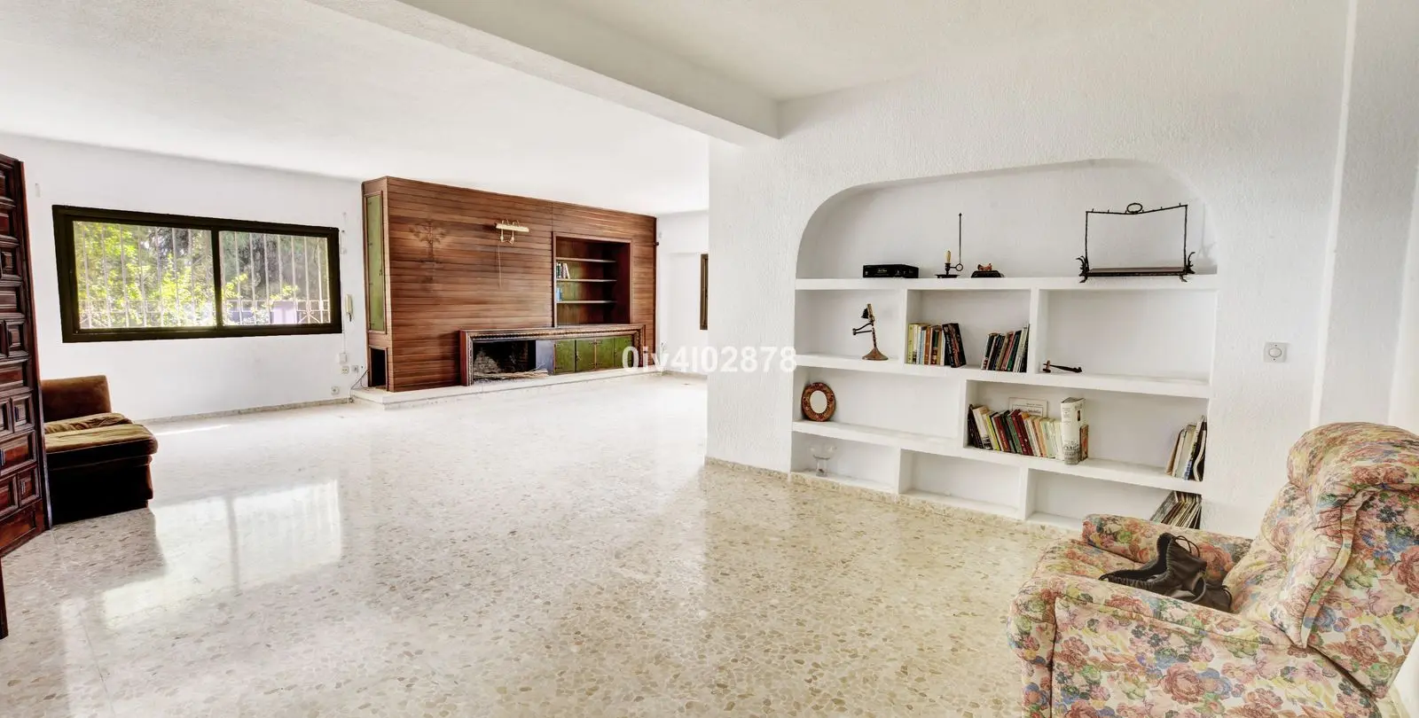 Продажа  отдельно стоящей виллы в Málaga 11