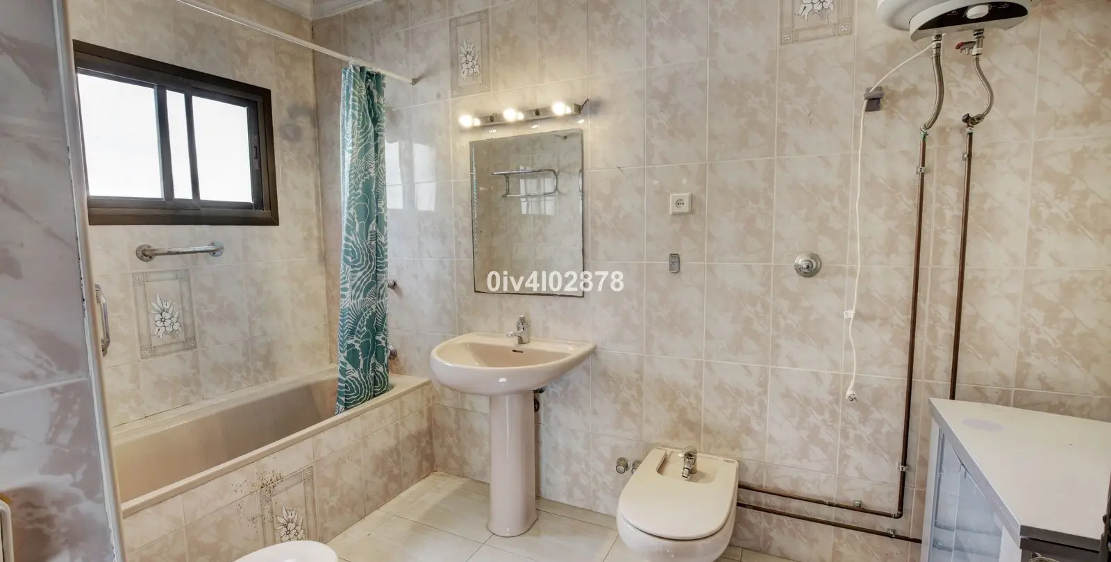 Продажа  отдельно стоящей виллы в Málaga 25