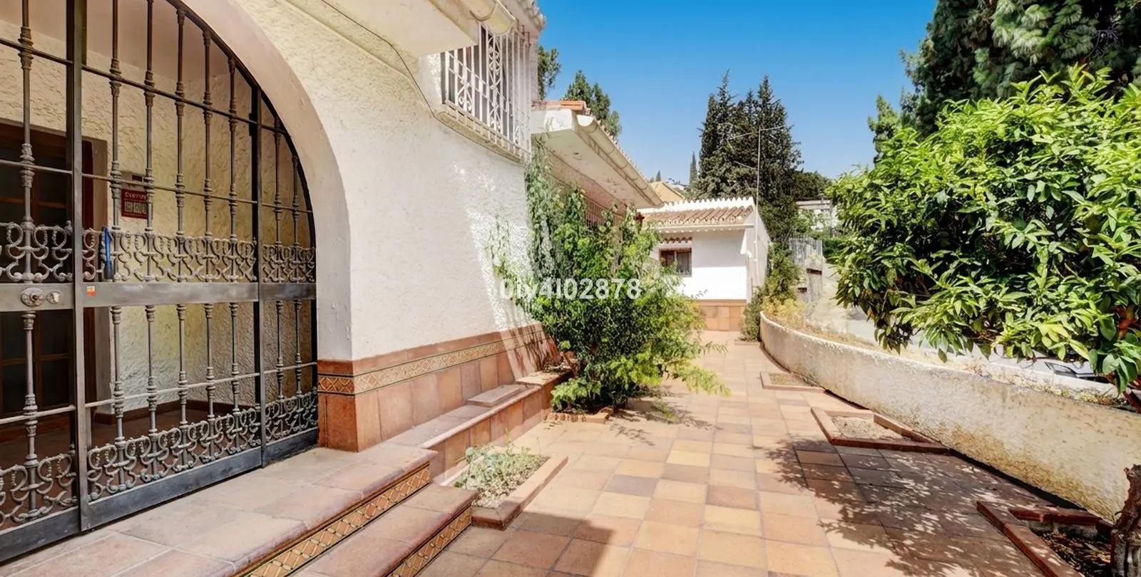 Продажа  отдельно стоящей виллы в Málaga 41