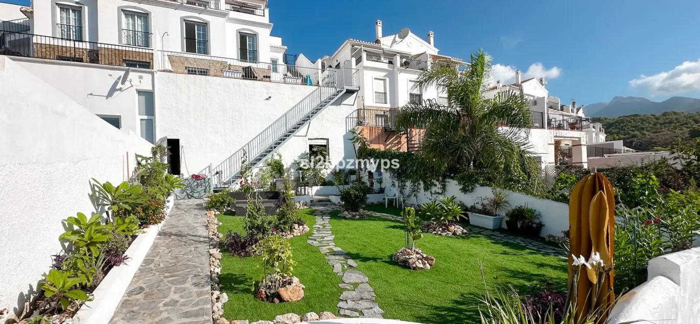 Venta de adosado en Frigiliana 1
