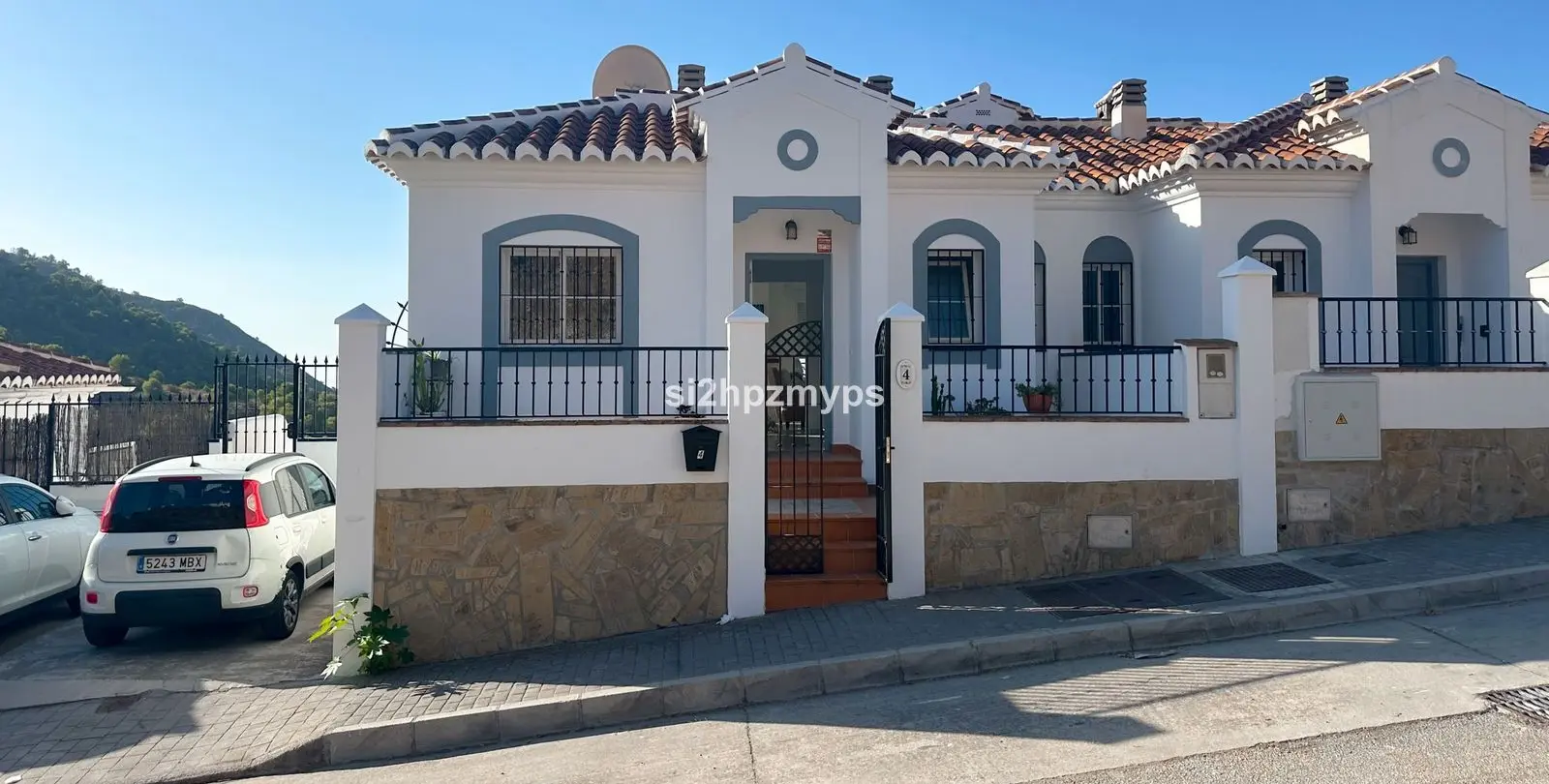 Sale of townhouse in Frigiliana 3