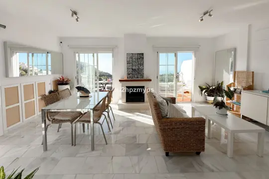 Image 6 thumb