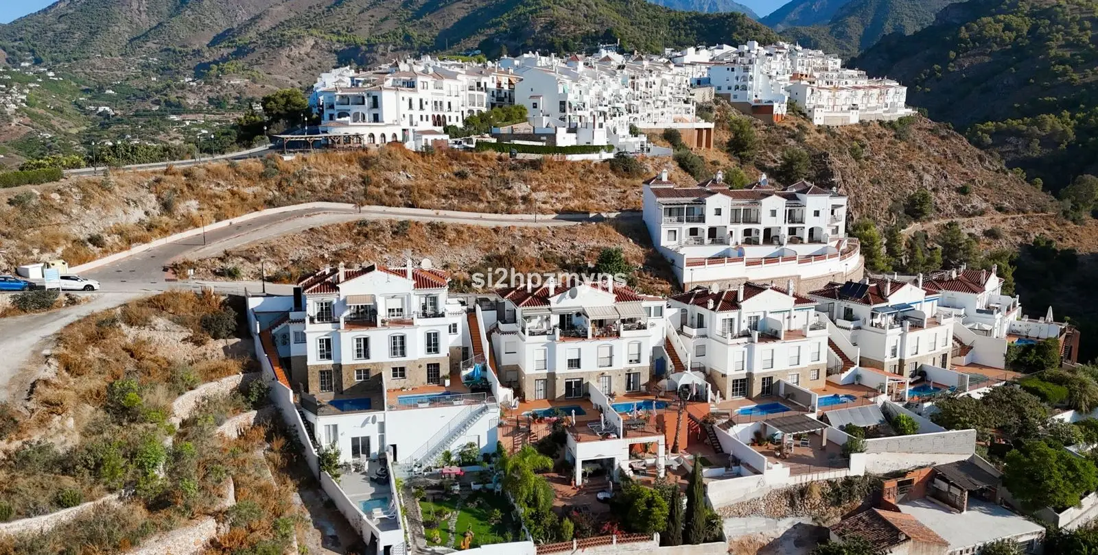 Sale of townhouse in Frigiliana 27