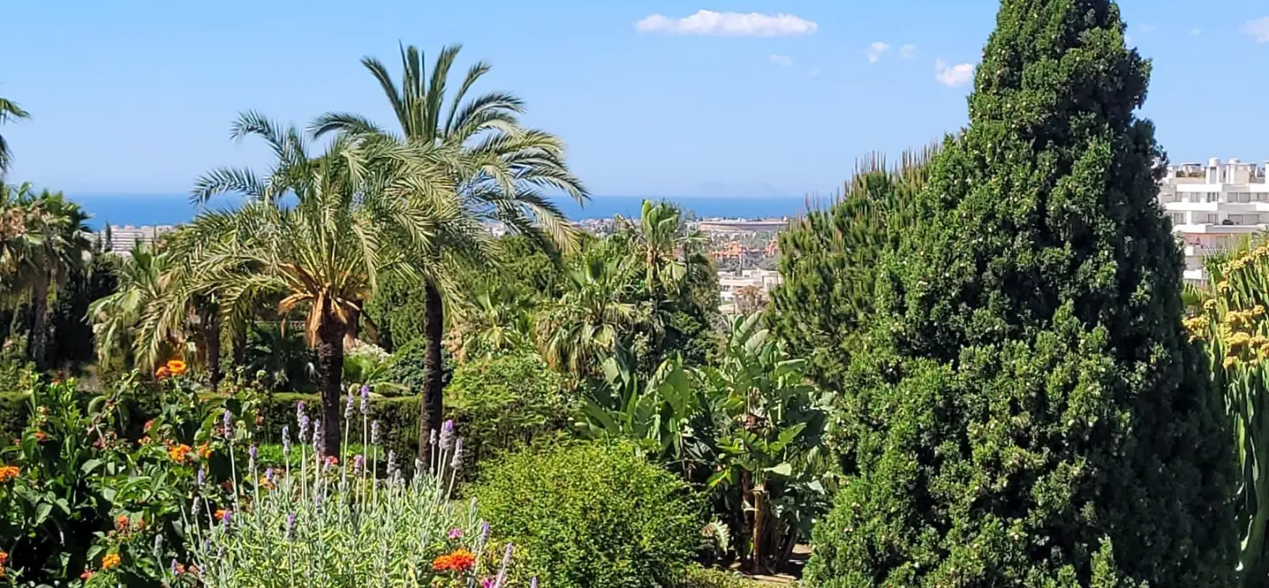 Venta de apartamento en planta media en The Golden Mile 0