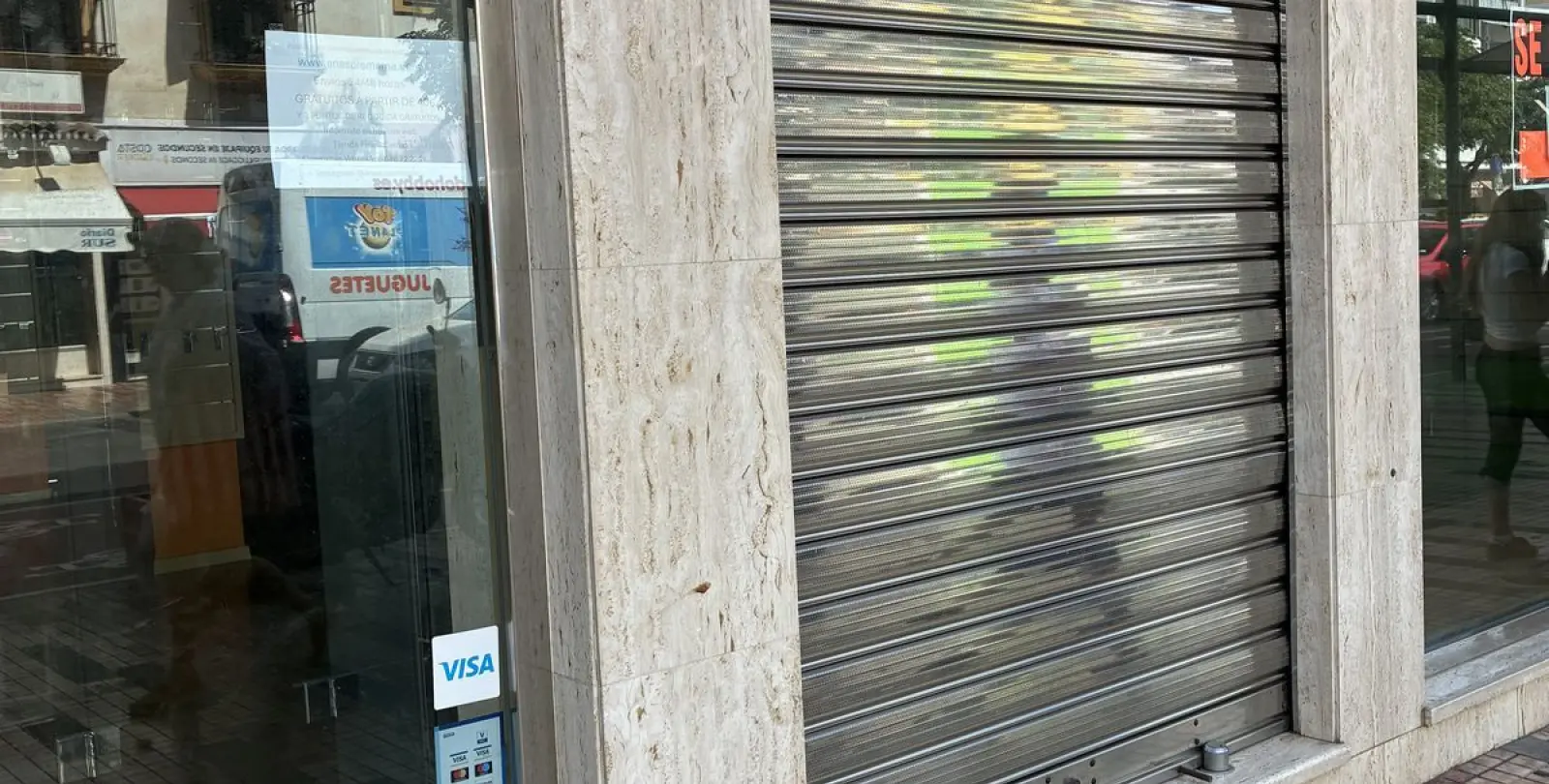 Venta de local comercial en Marbella 1