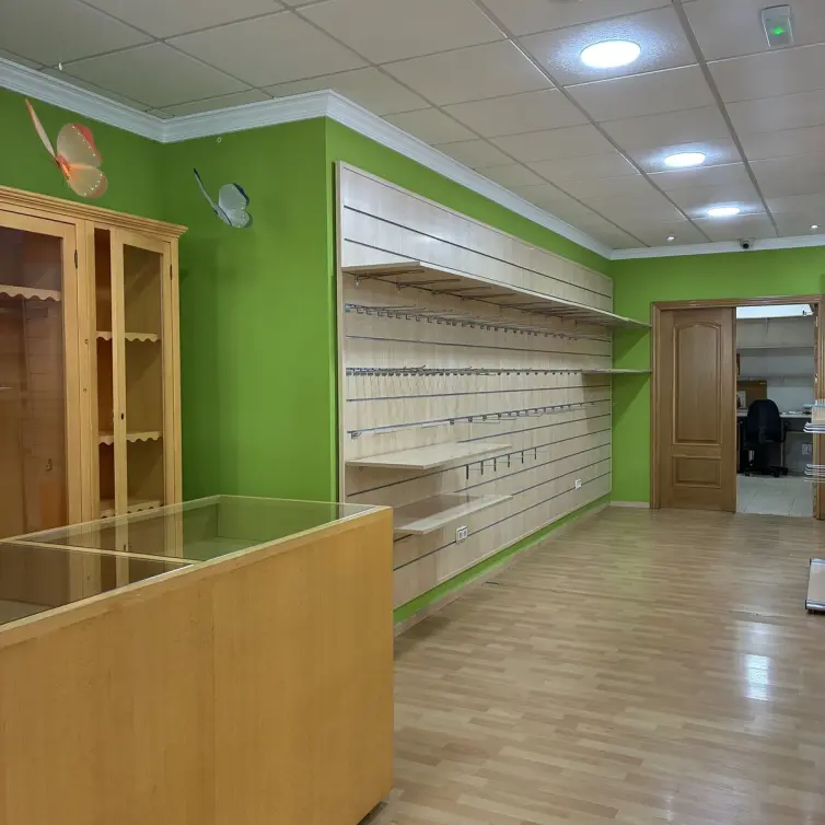 Venta de local comercial en Marbella