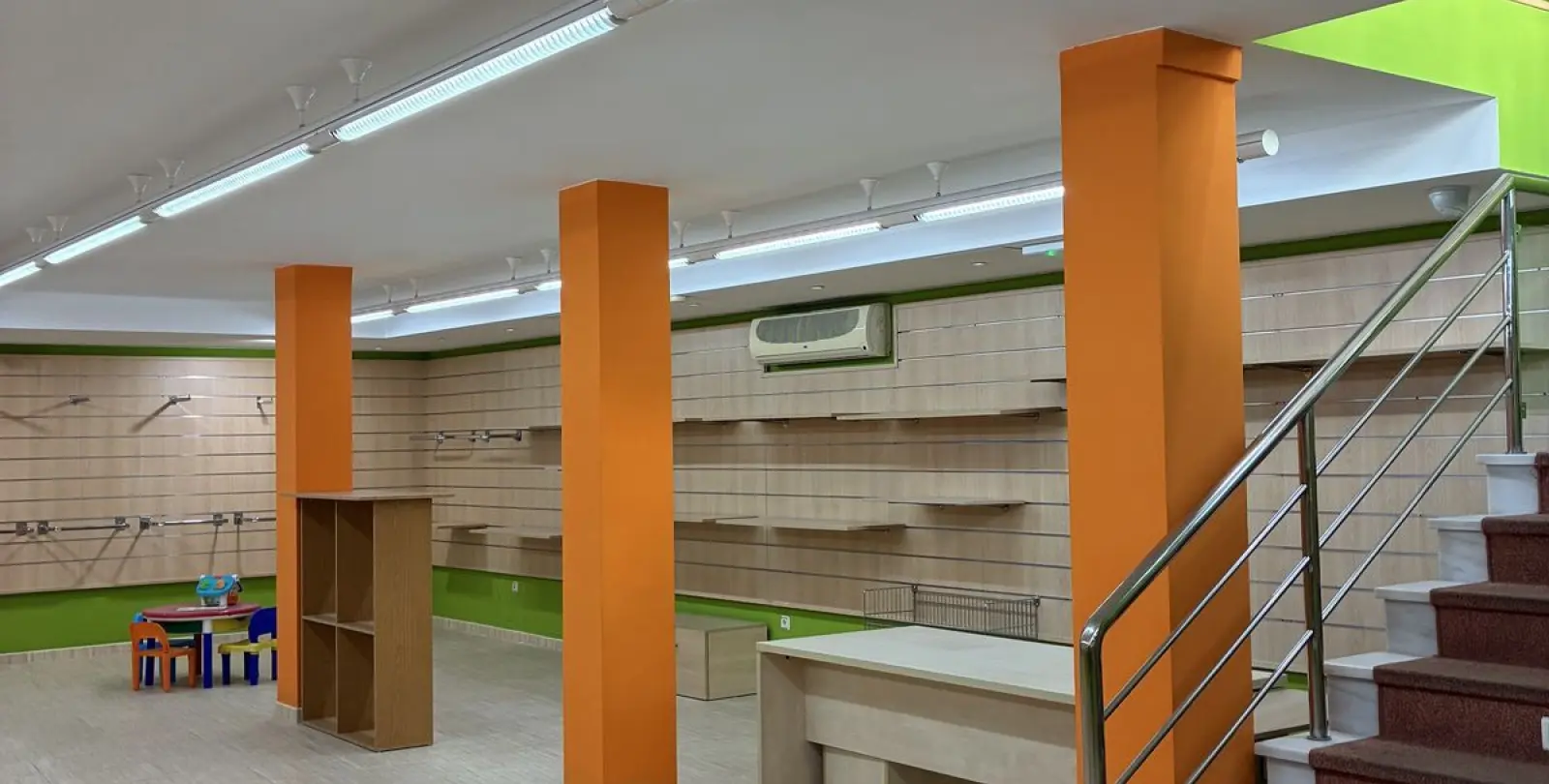 Venta de local comercial en Marbella 16