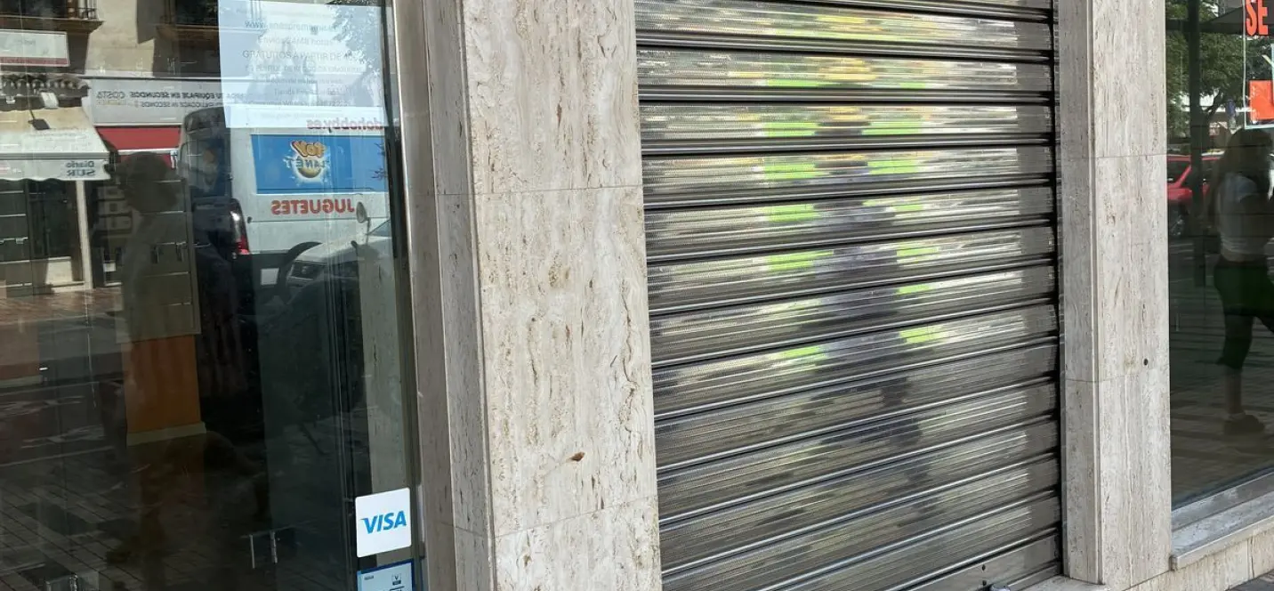 Venta de local comercial en Marbella 0