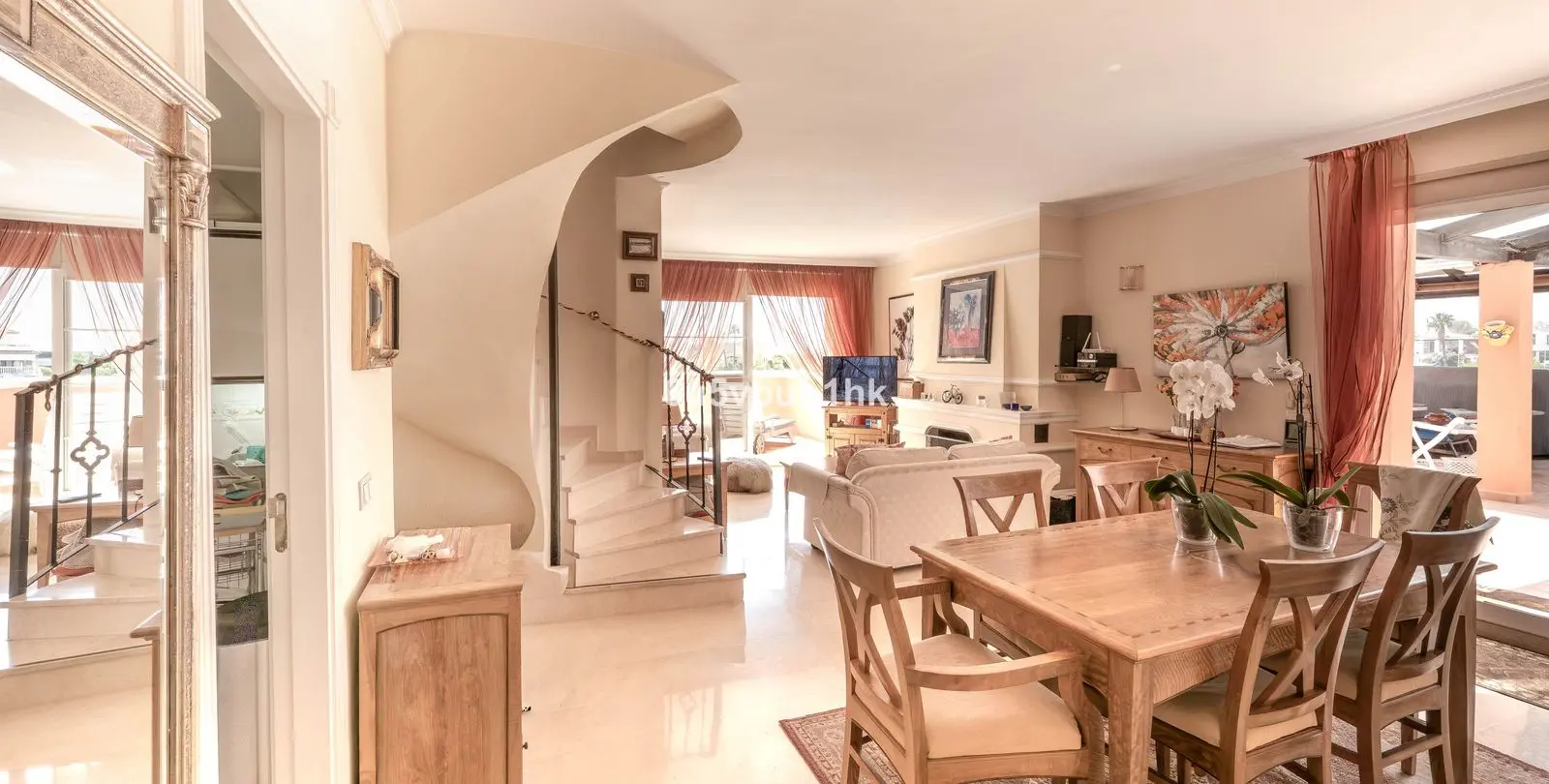Sale of penthouse duplex in Marbella 4