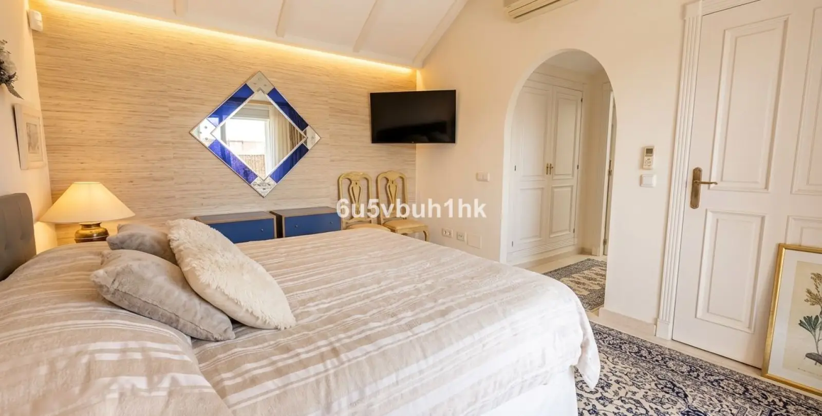Sale of penthouse duplex in Marbella 17
