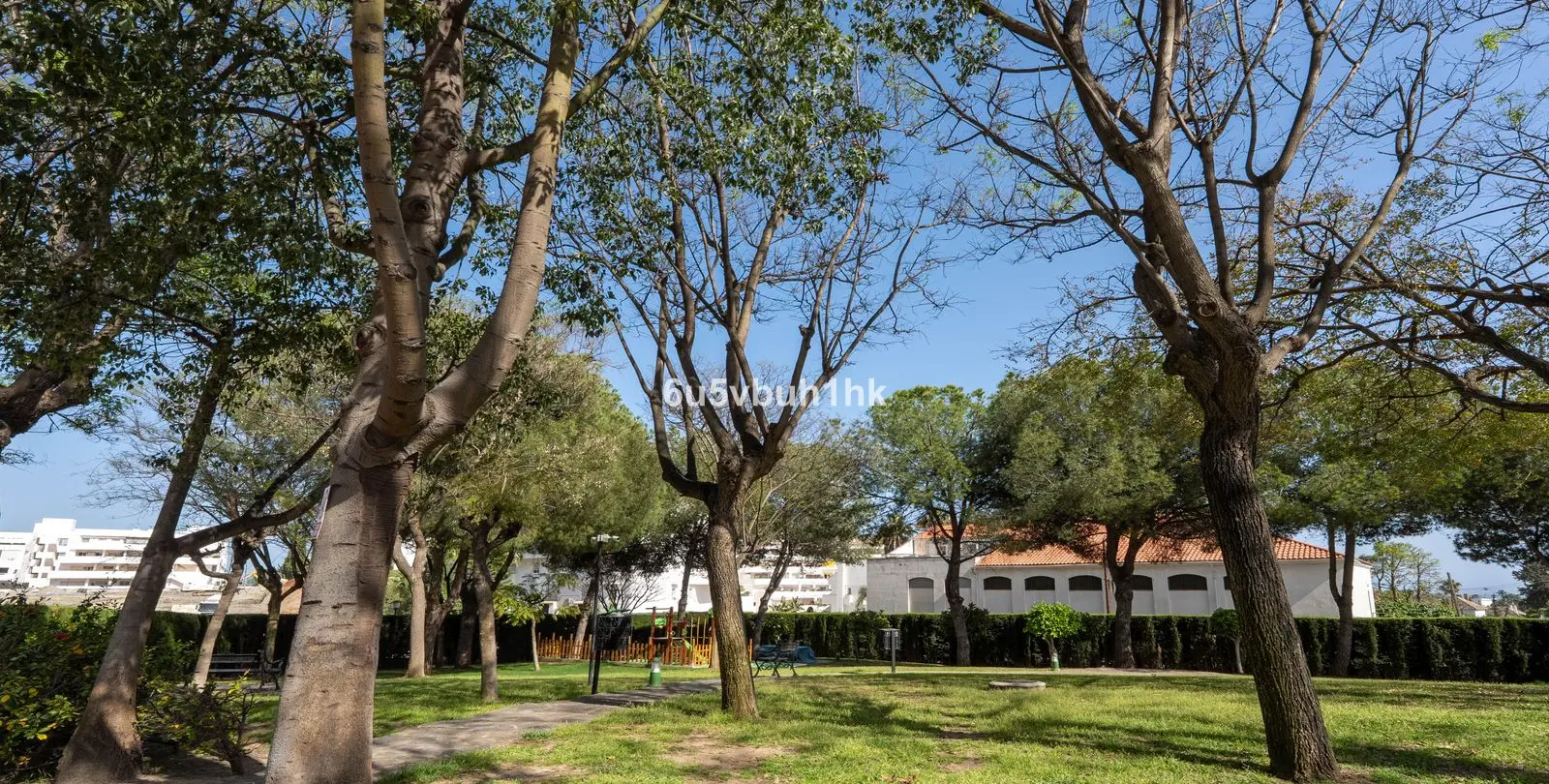 Sale of penthouse duplex in Marbella 51