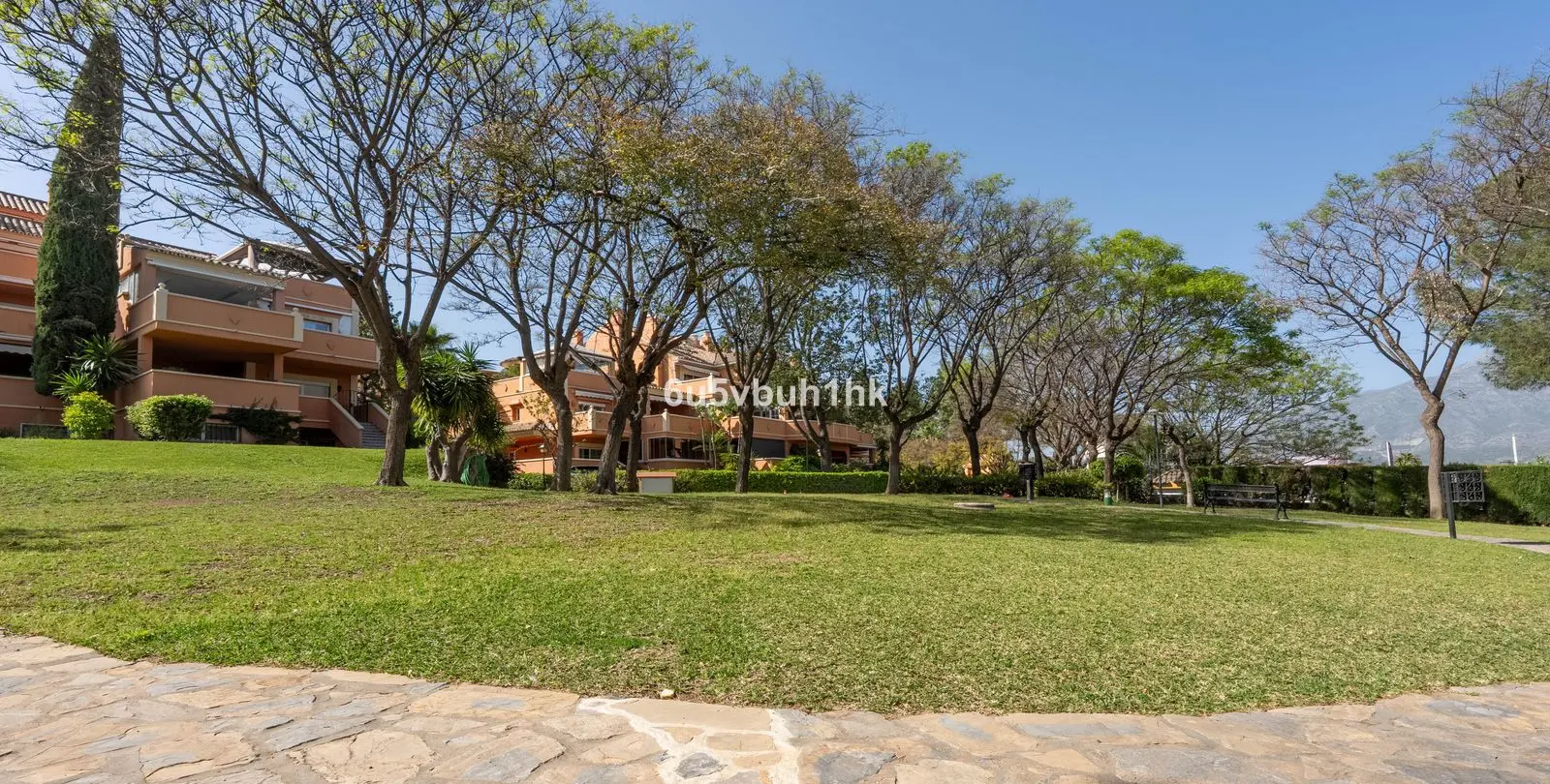 Sale of penthouse duplex in Marbella 55
