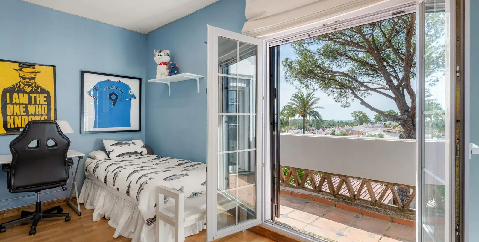 Venta de villa independiente en Estepona 25