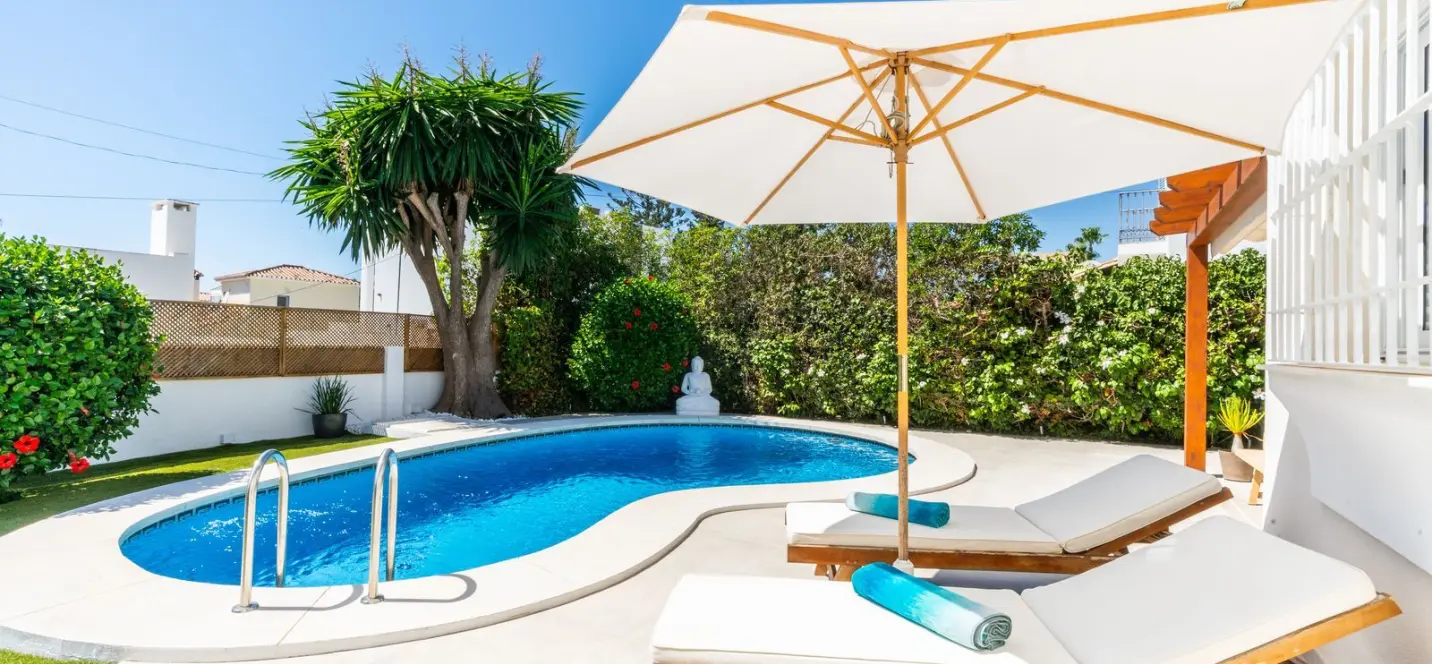 Venta de villa independiente en Marbesa 0