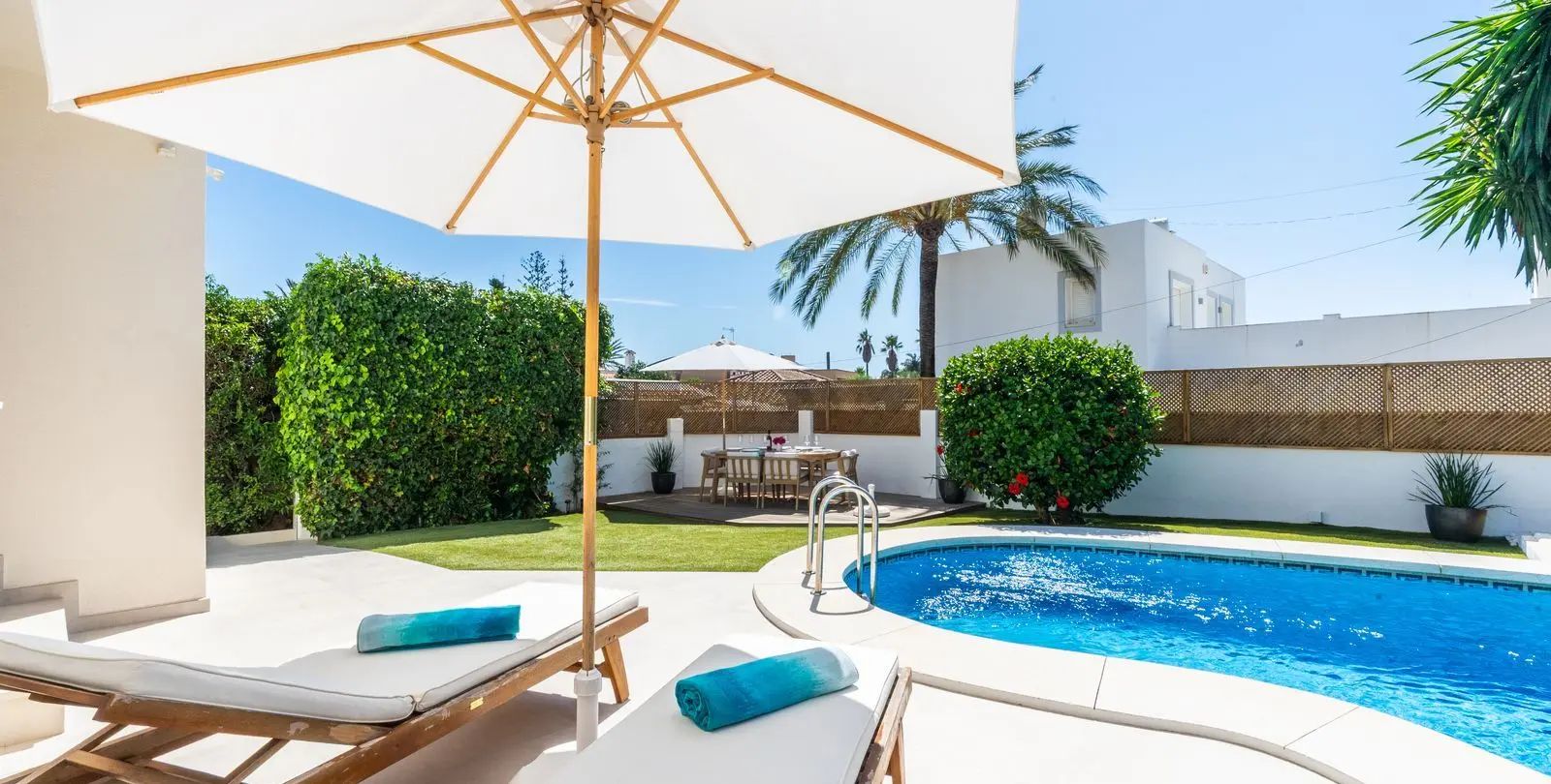 Venta de villa independiente en Marbesa 10