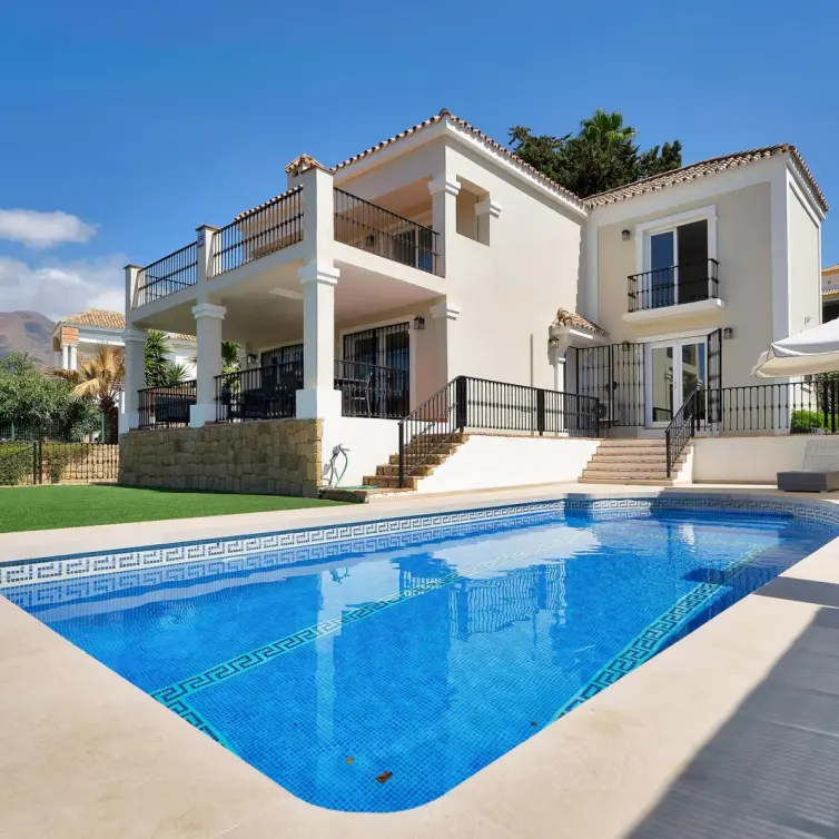 Venta de villa independiente en Valle Romano