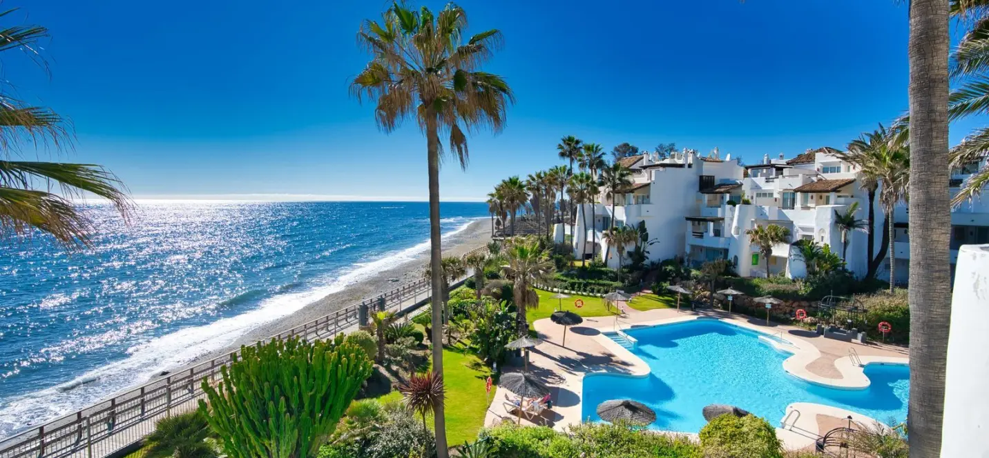 Venta de ático dúplex en Puerto Banús 0