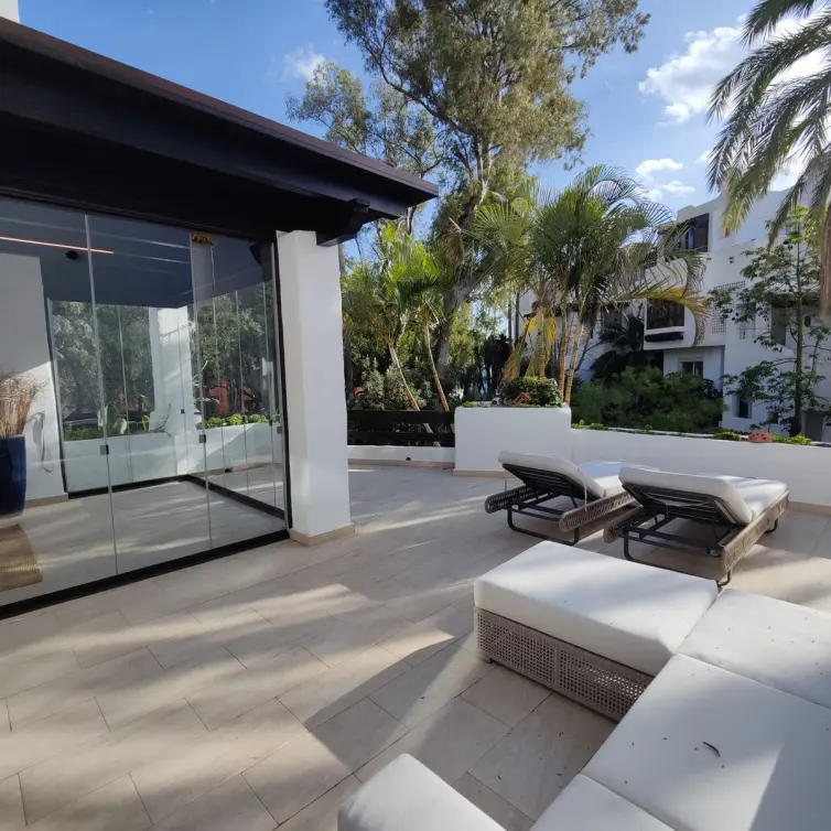 Venta de ático dúplex en Puerto Banús