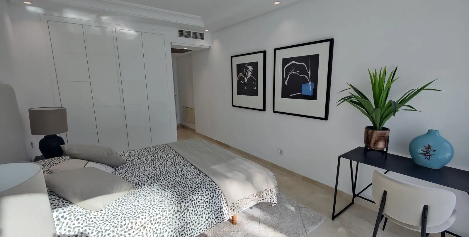 Sale of penthouse duplex in Puerto Banús 19