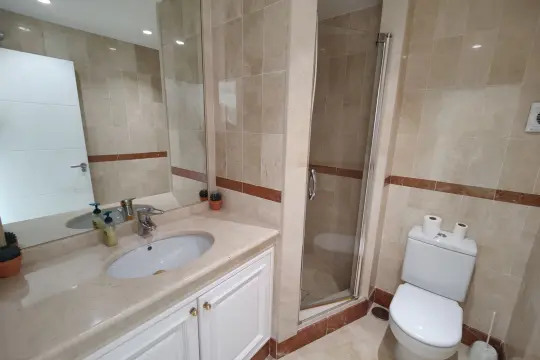 Image 20 thumb