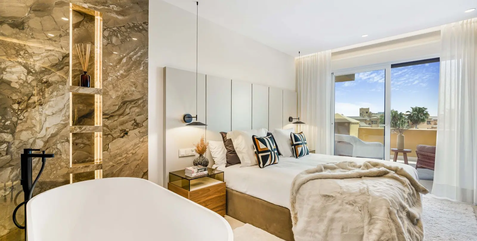 Продажа апартаментов на среднем этаже в Estepona 21
