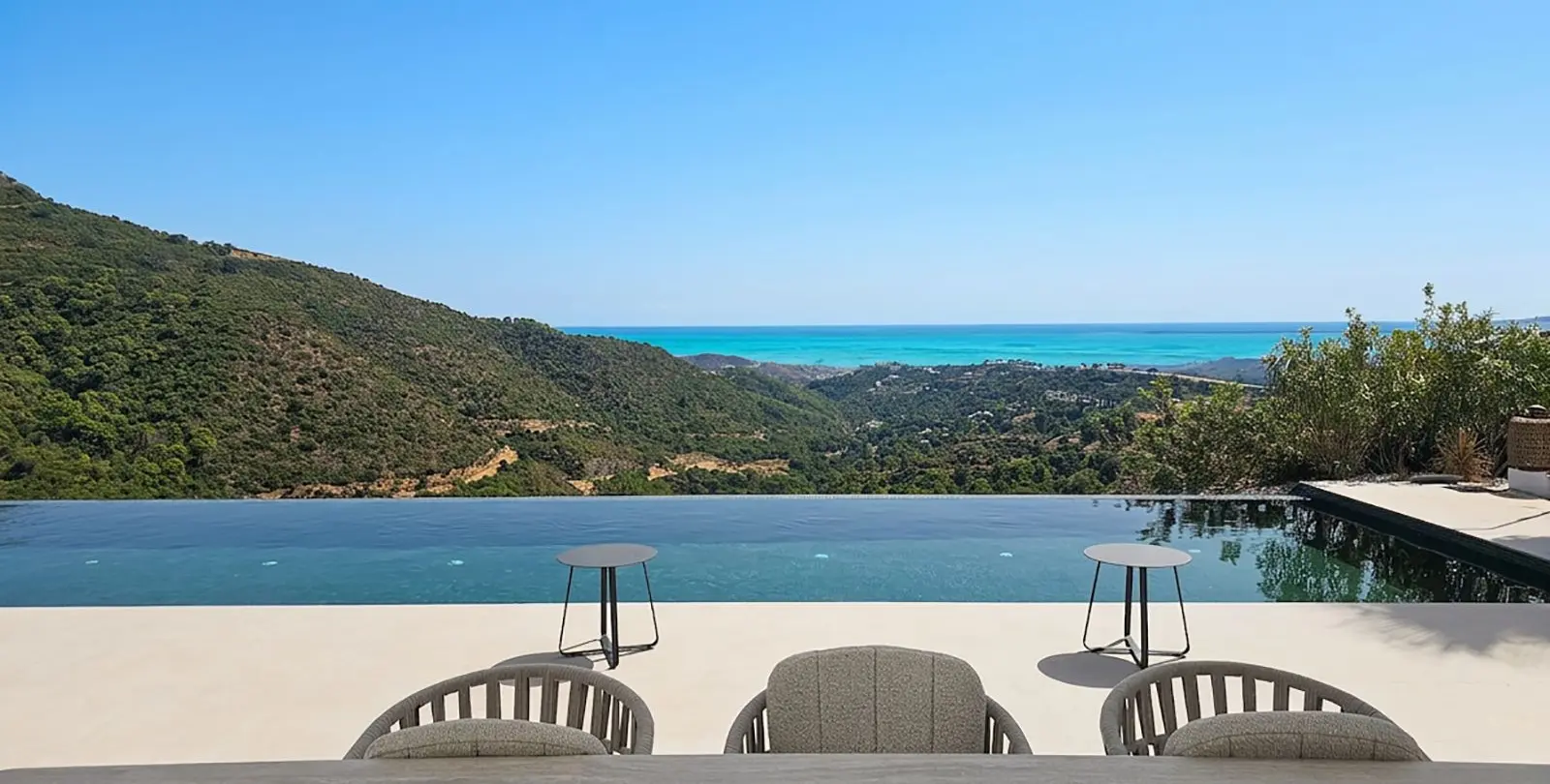 Sale of detached villa in Benahavís 22