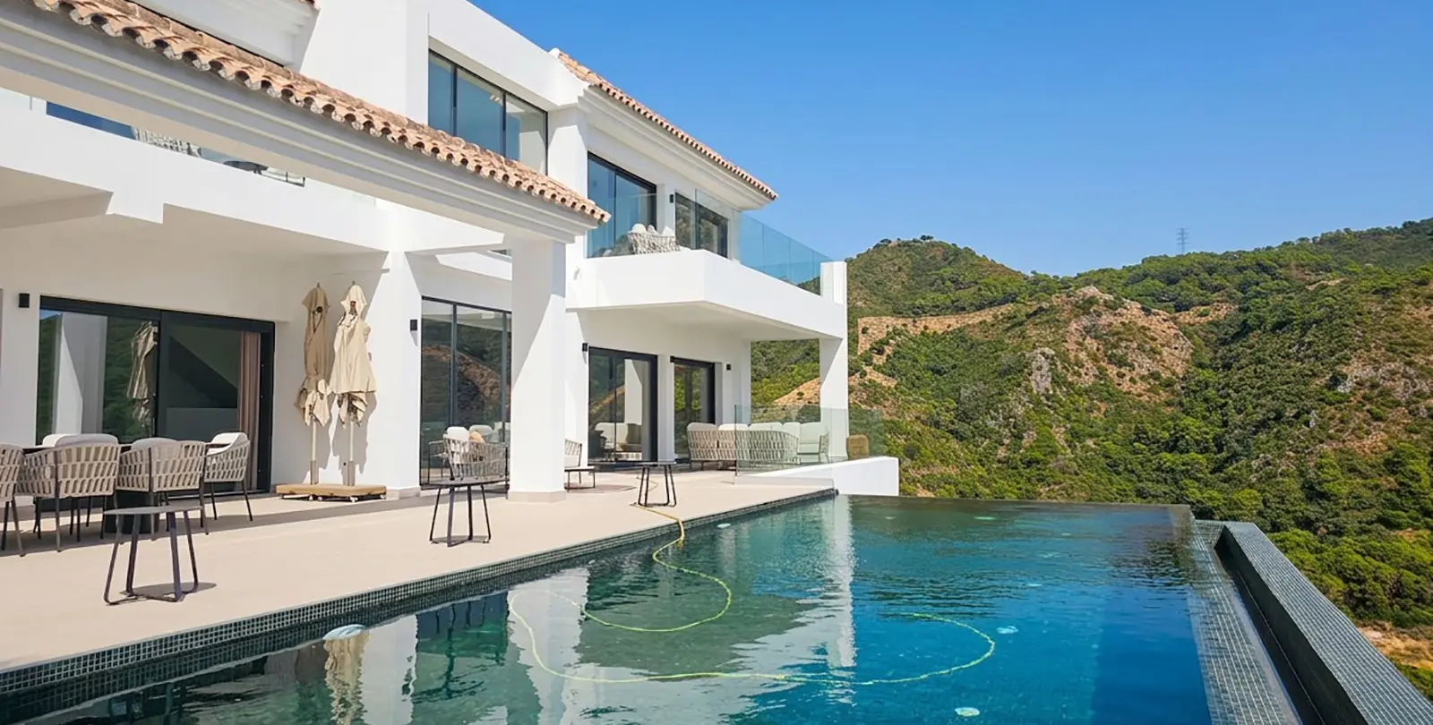 Sale of detached villa in Benahavís 24