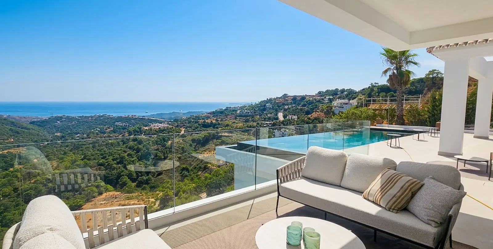 Sale of detached villa in Benahavís 26