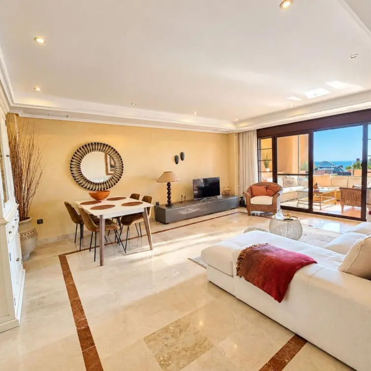 Venta de apartamento en planta baja en La Mairena
