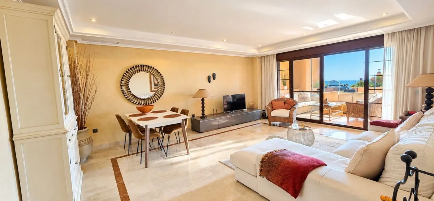 Sale of ground floor apartment in La Mairena 1