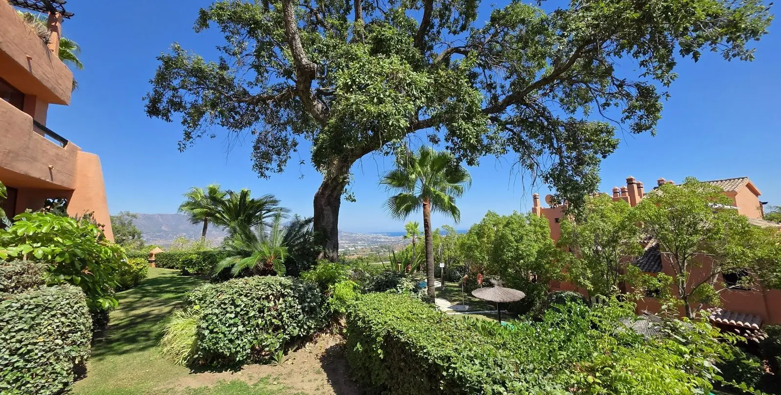 Venta de apartamento en planta baja en La Mairena 3