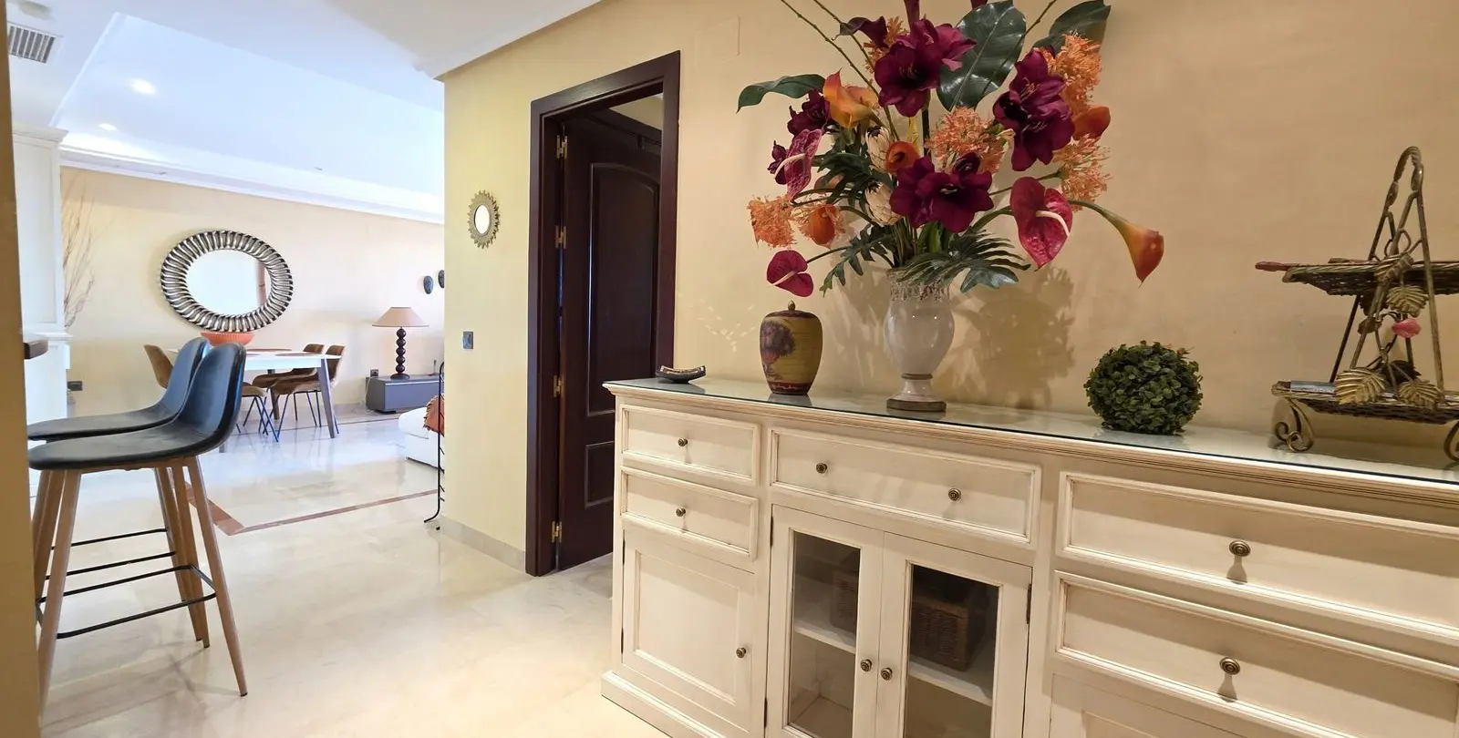 Venta de apartamento en planta baja en La Mairena 8