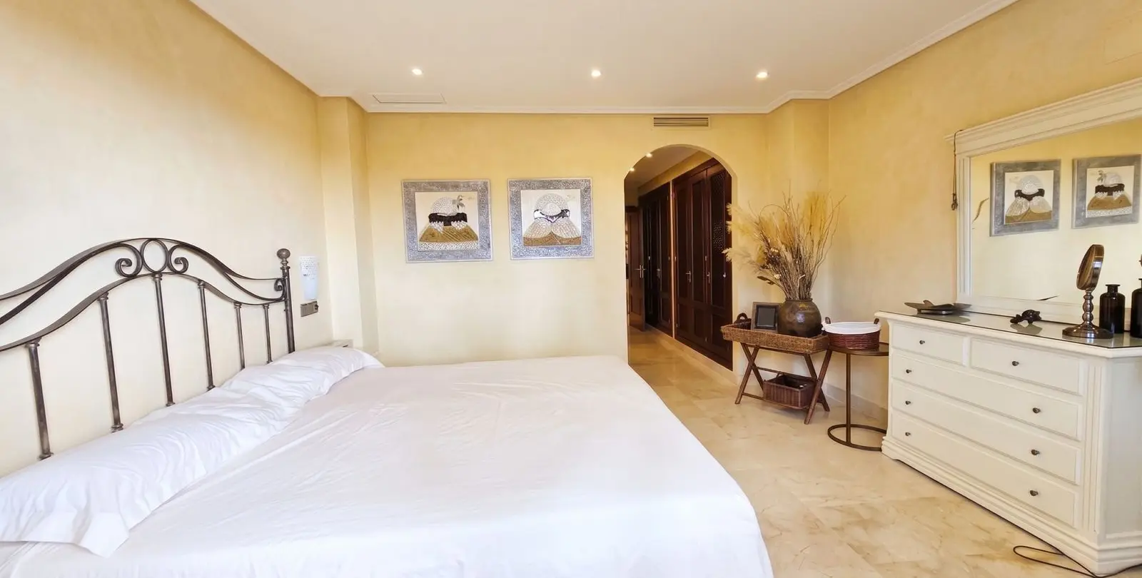 Venta de apartamento en planta baja en La Mairena 9