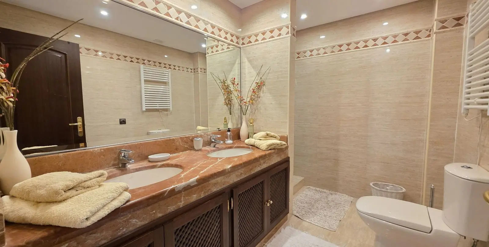 Venta de apartamento en planta baja en La Mairena 10