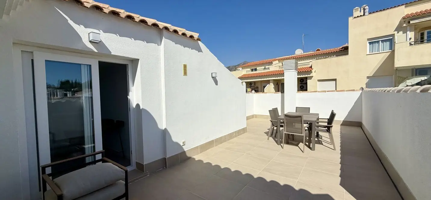 Sale of penthouse duplex in Fuengirola 3