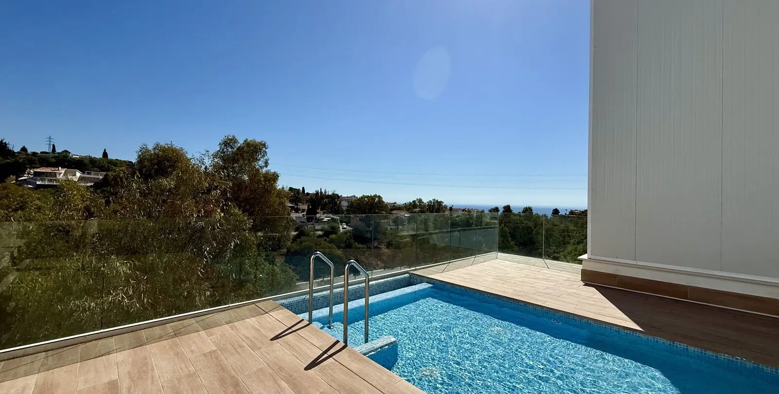 Продажа двухуровневого пентхауса в Fuengirola 27