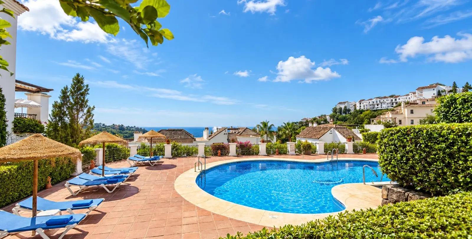 Venta de apartamento en planta baja en Los Arqueros 2