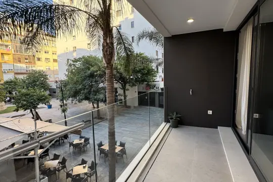 Image 6 thumb