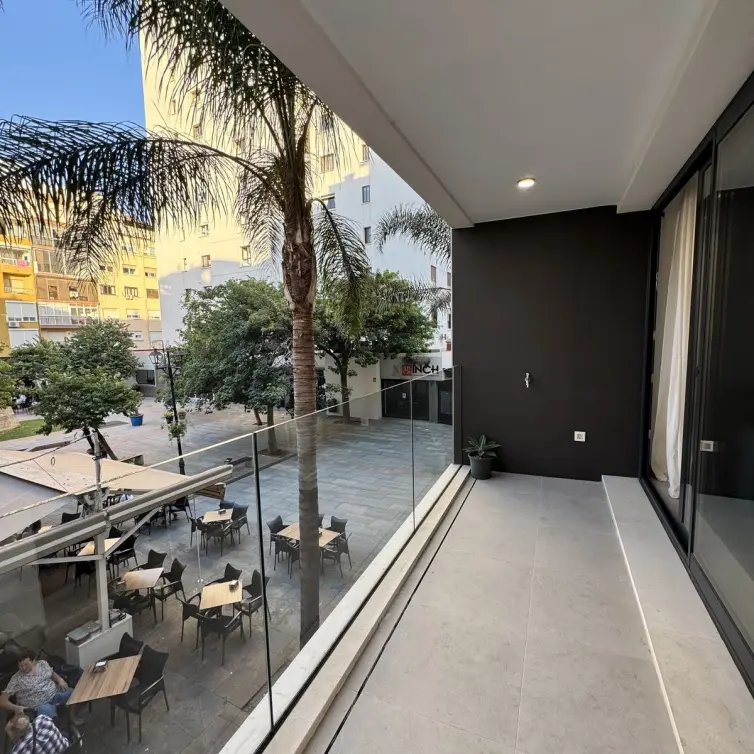 Продажа апартаментов на среднем этаже в Estepona
