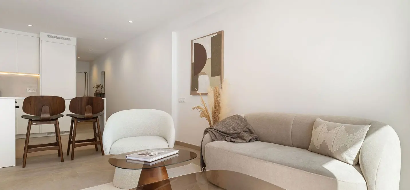 Venta de apartamento en planta media en Málaga Centro 0