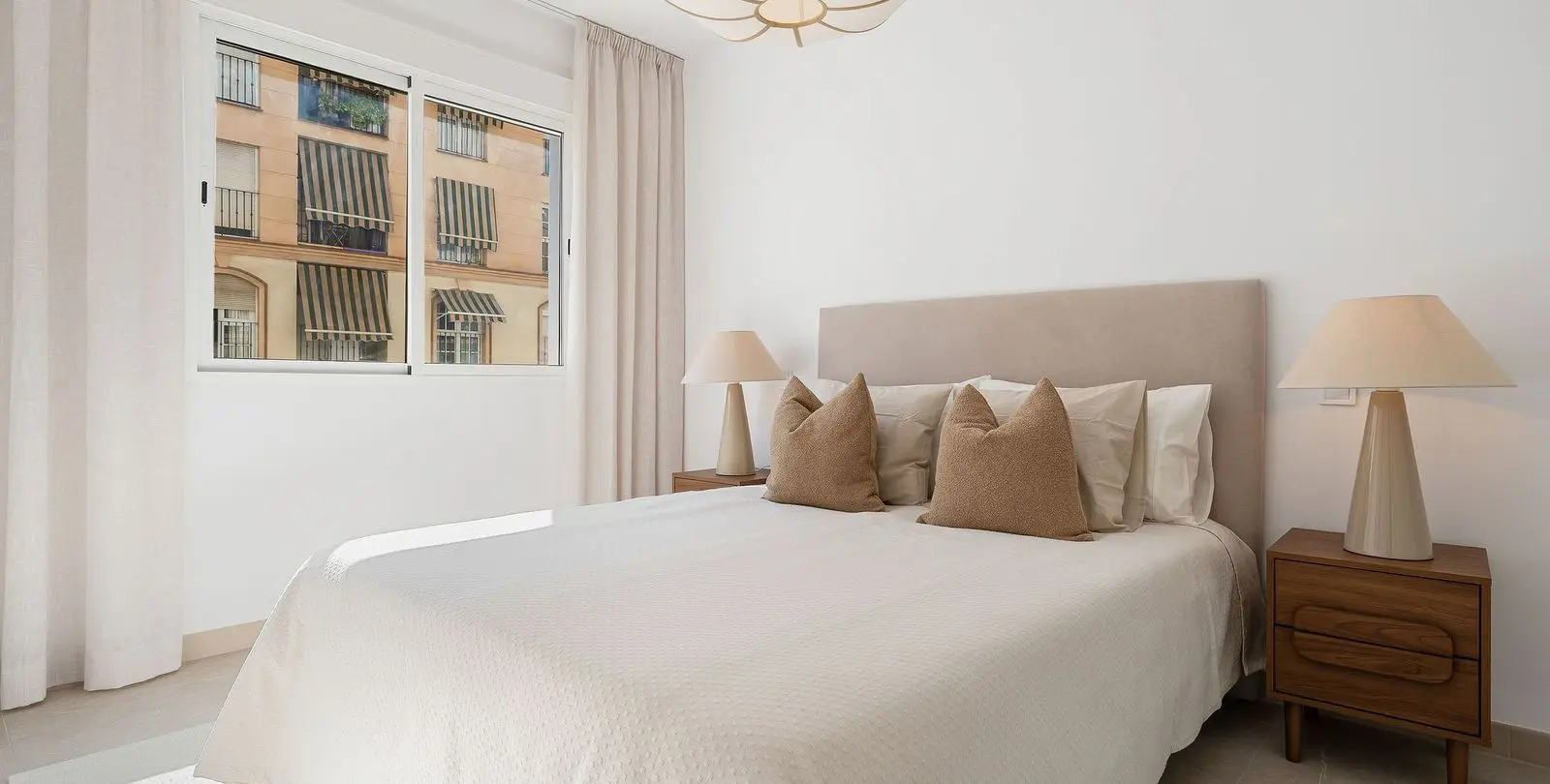 Venta de apartamento en planta media en Málaga Centro 19