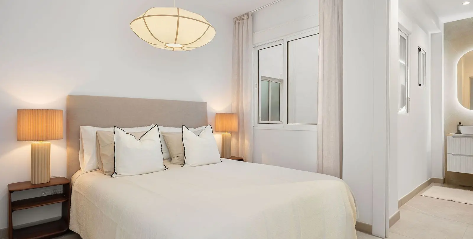 Venta de apartamento en planta media en Málaga Centro 23