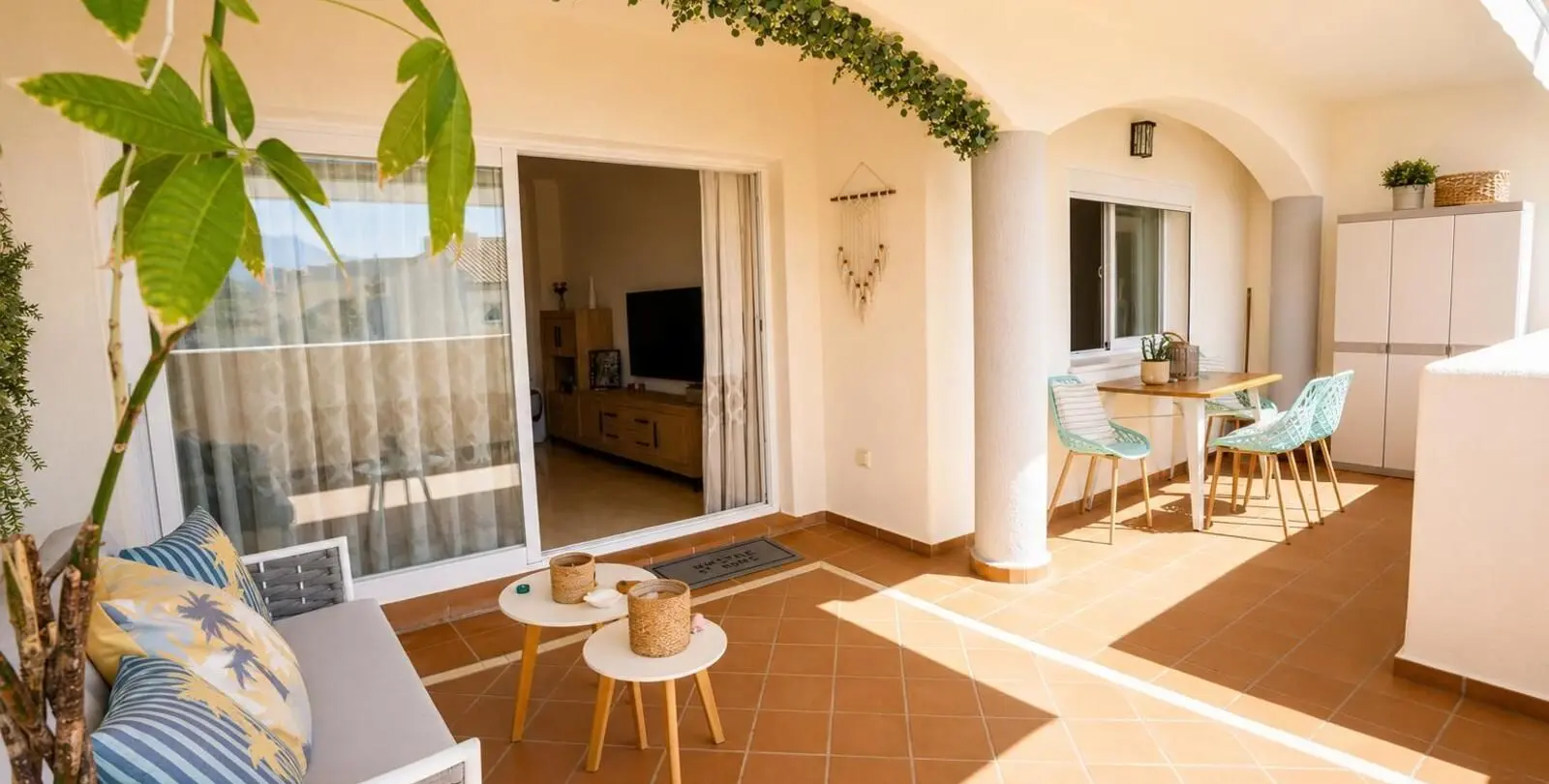 Продажа апартаментов на среднем этаже в Elviria 1