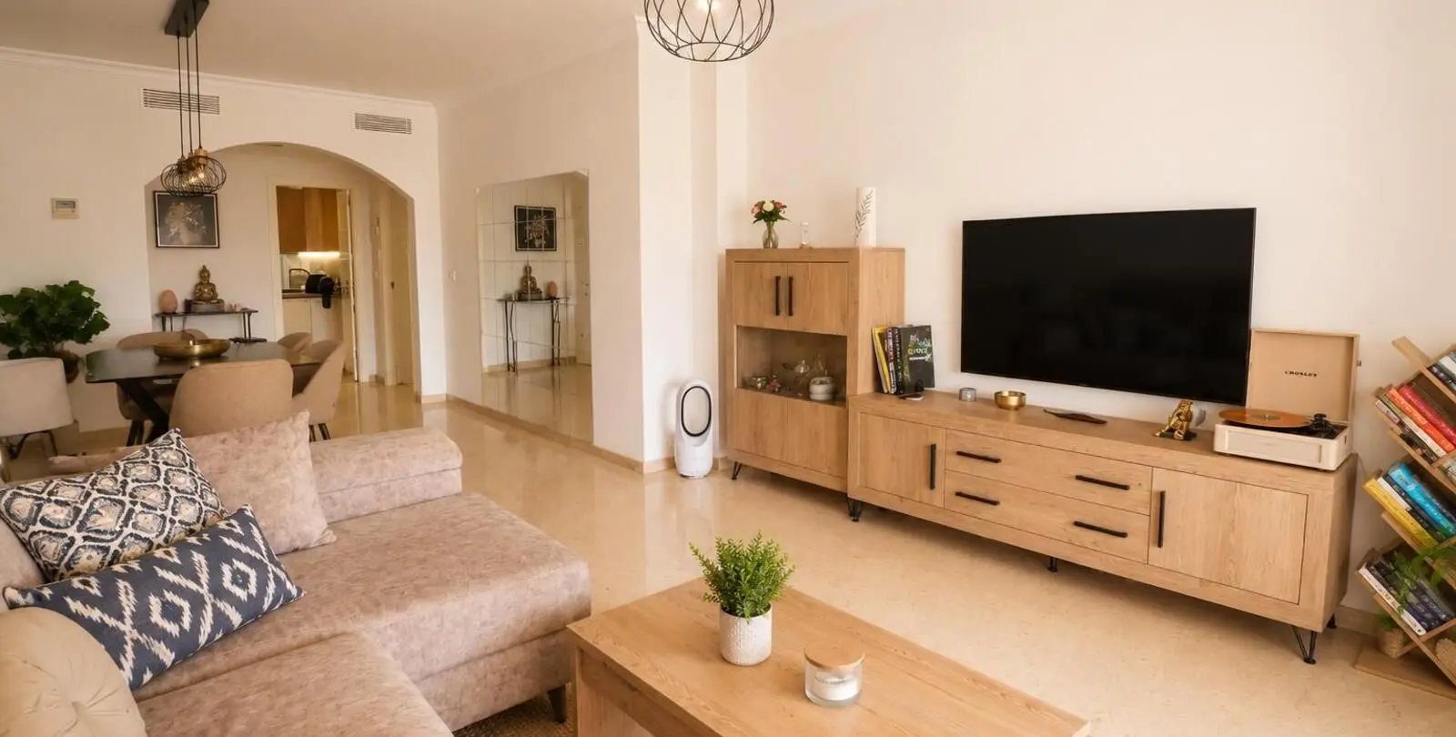 Продажа апартаментов на среднем этаже в Elviria 3