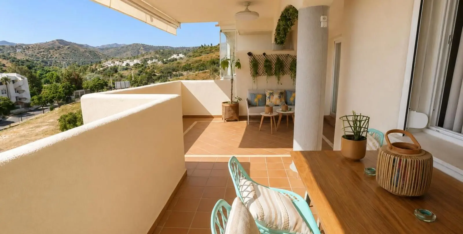 Продажа апартаментов на среднем этаже в Elviria 9